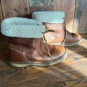 Duckfeet Brown Leather Boots with Shearling Lining 38
